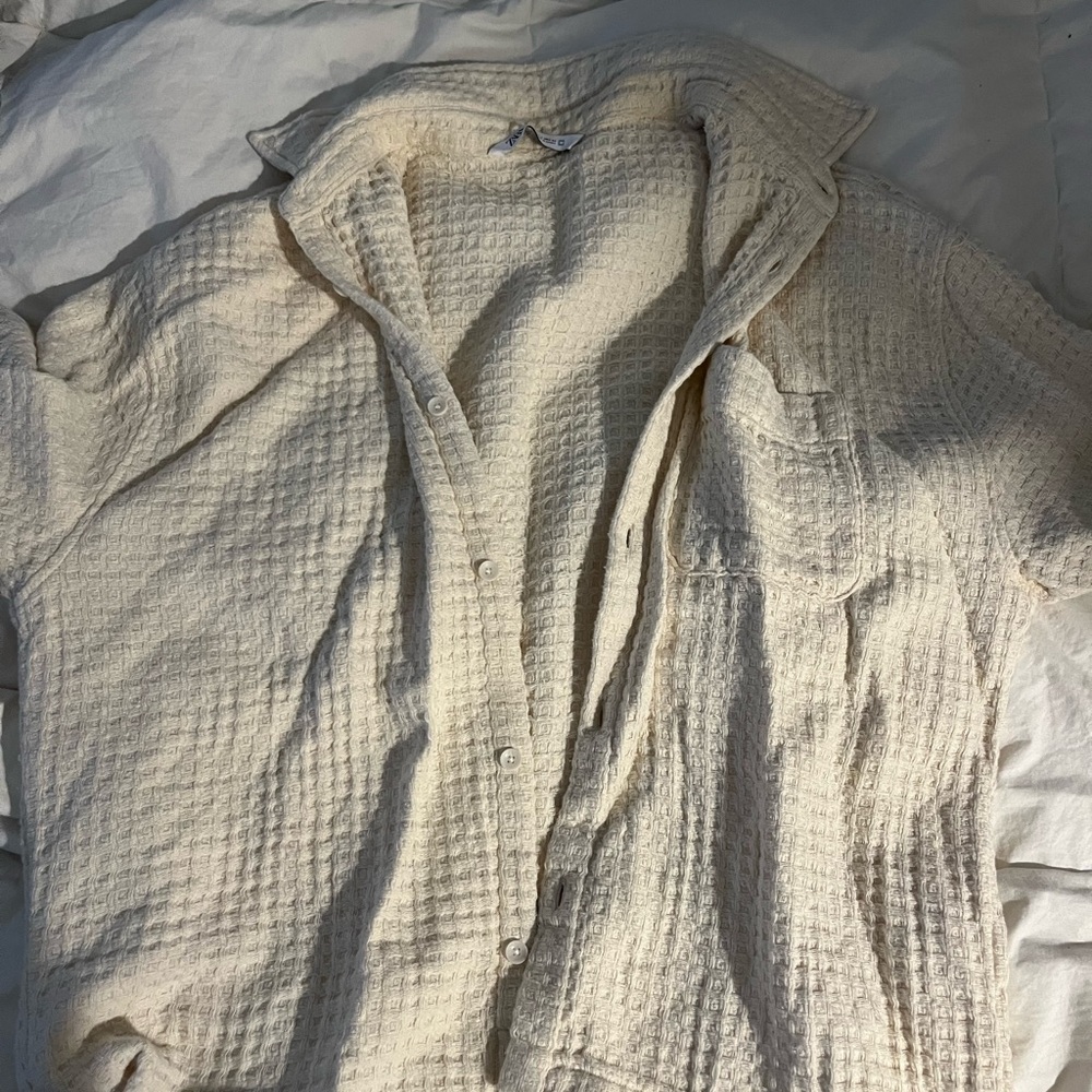 Zara Cream Button Up Shirt
